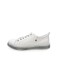 Low-cut sneakers - white leather, gray sole, elastic laces