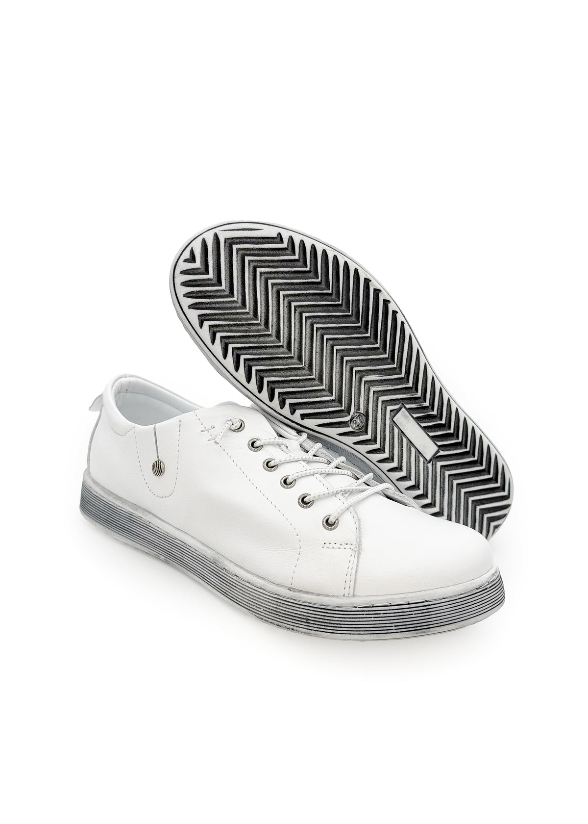 Low-cut sneakers - white leather, gray sole, elastic laces