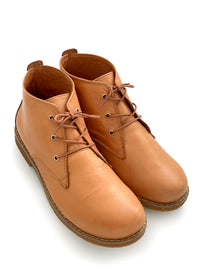 Walking shoes with low shaft - cognac brown leather