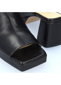 Plug-in sandals with block heel - Adara, black leather