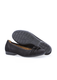 Ballet flats - black leather, bow decoration