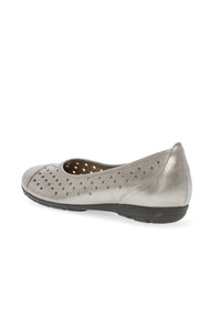 Ballet flats - shining platinum, perforated pattern