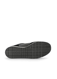 Sneakers with white wedge sole - black leather