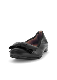 Ballet flats - black leather, bow