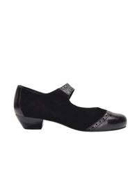 Pumps with Velcro strap - black leather, wide fit