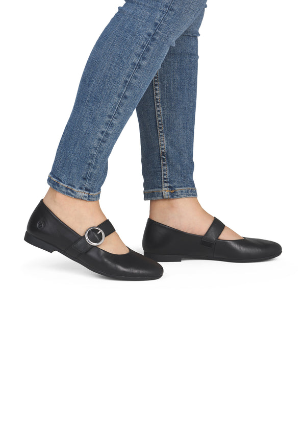 Ballet flats - black leather, buckle strap with Velcro