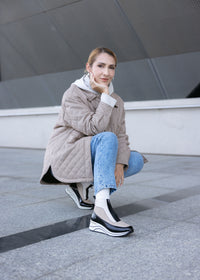 Kilklackade ankelstövlar - beige-svart tyg
