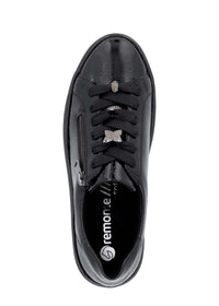 Sneakers with thick soles - black patent leather, silver-colored lace decorations