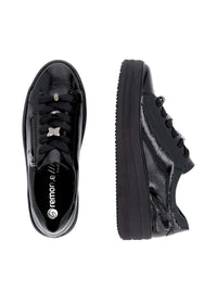Sneakers with thick soles - black patent leather, silver-colored lace decorations