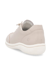 Walking shoes - light pinkish leather