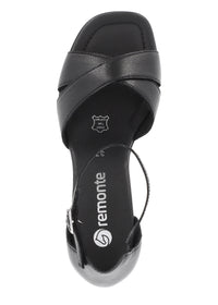 Block-heeled sandals - black