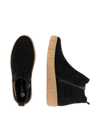 Chelsea ankle boots with thick sole - black leather, light brown sole