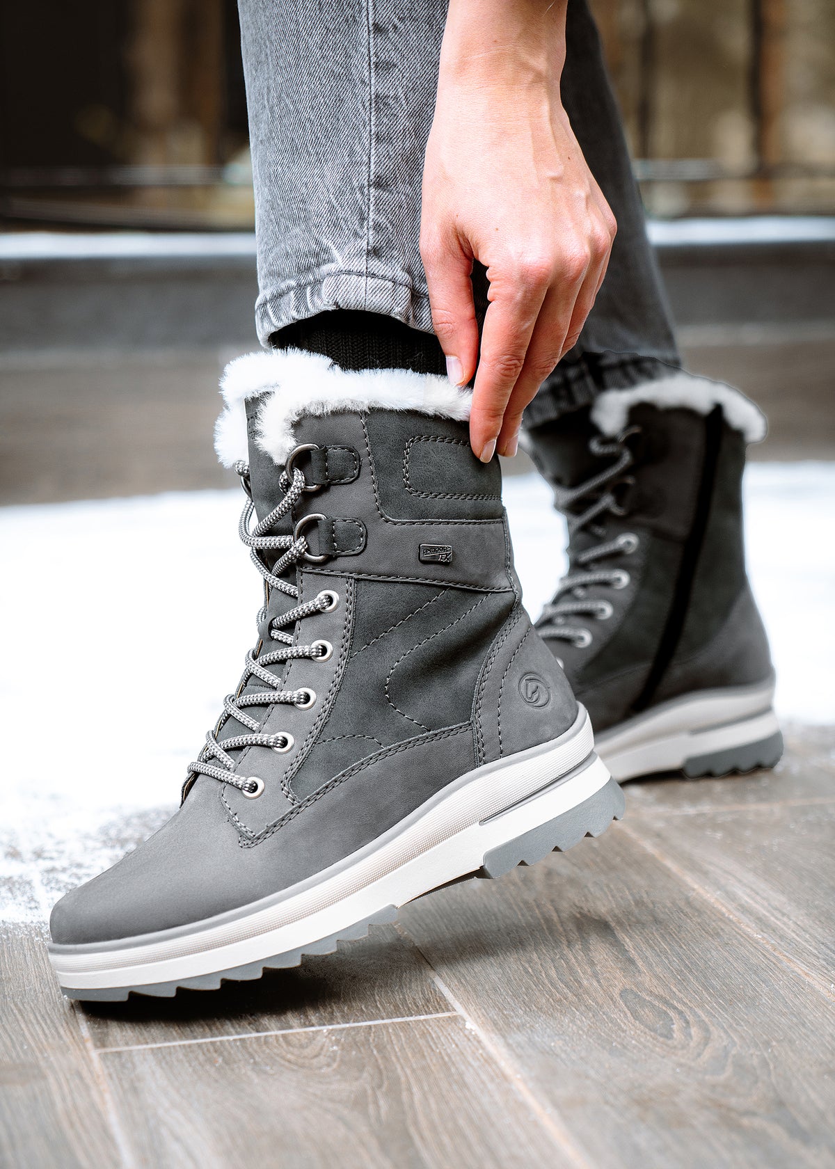 Winter boots with friction sole - grey leather, Remonte-TEX