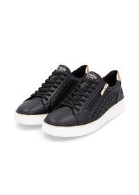 Sneakers - svart läder med hålmönster, gyllene detaljer