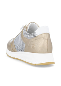 Sneakers med kilklack - guldigt läder, nätväv, elastiska snören