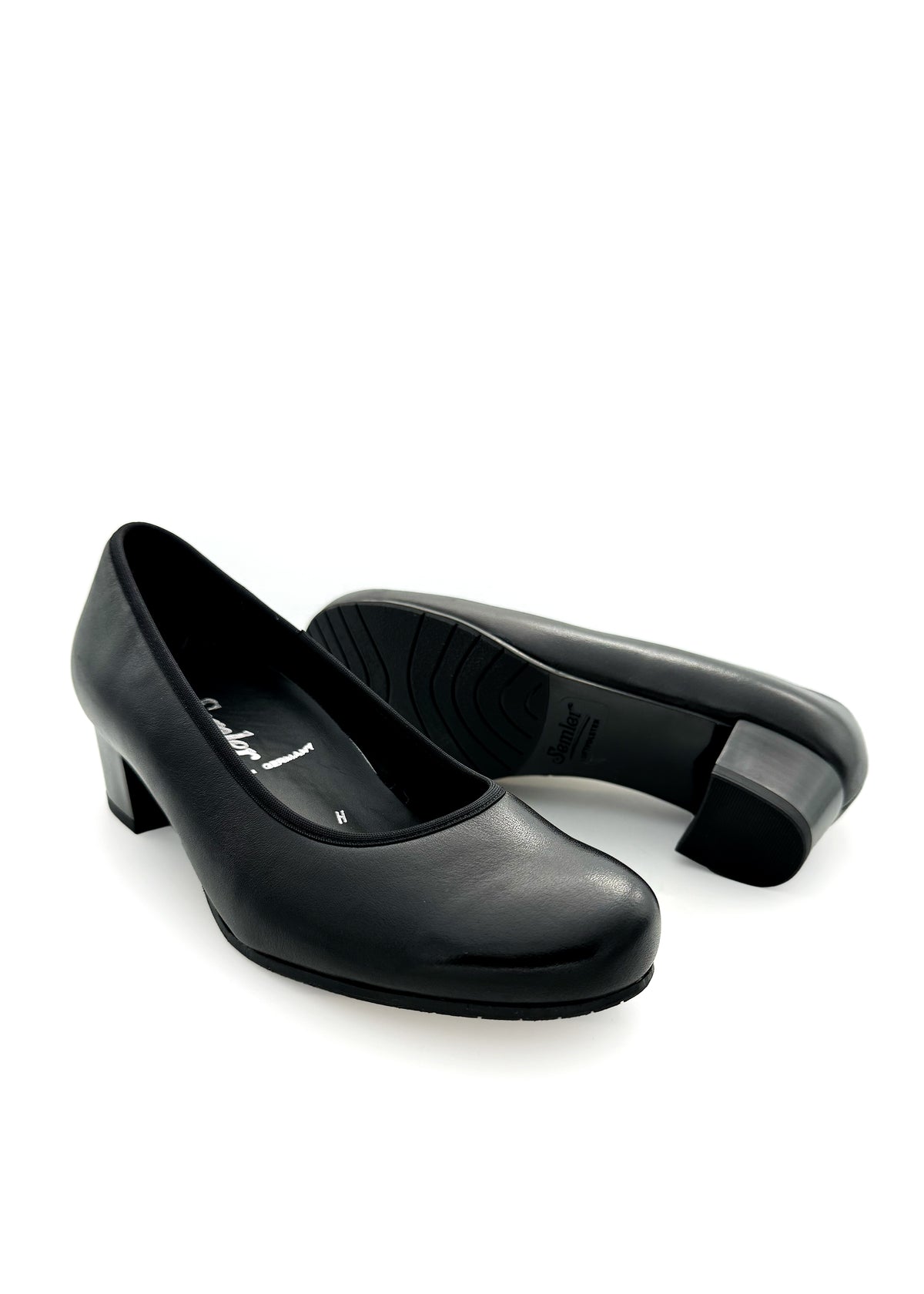 Pumps med klack - svart läder