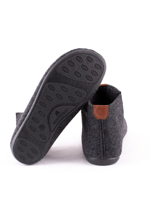 Wool slippers - dark gray wool felt, Ester-Erik