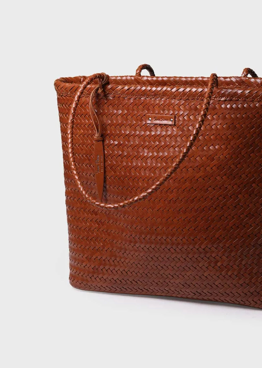 Women's handbag - Simona, cognac brown leather