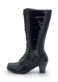 Heeled boots - Linnea, black patent leather, laces