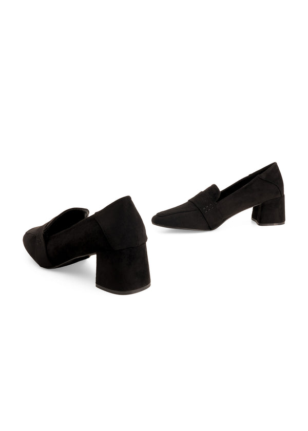 Loaferit tolppakorolla - musta